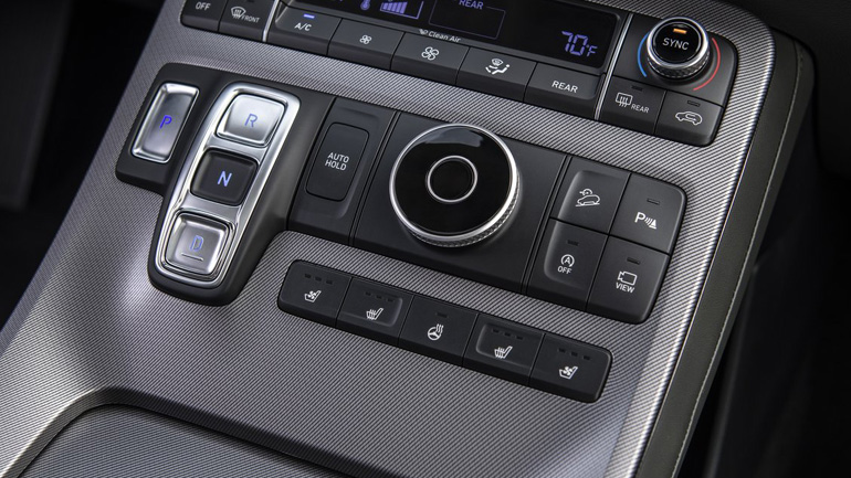 Το «έξυπνο» κιβώτιο ταχυτήτων που διαβάζει τον δρόμο