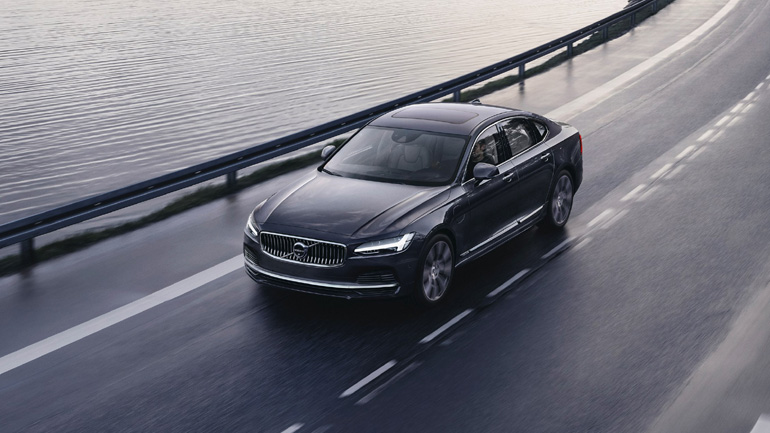 Έρχονται αναβαθμισμένα τα Volvo S90 και V90