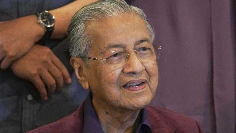 Παραιτήθηκε αιφνιδιαστικά o πρωθυπουργός της Μαλαισίας