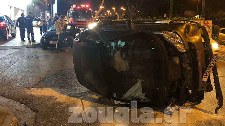 Τροχαίο με μία τραυματία στη Λεωφόρο Μεσογείων – Αναποδογύρισε όχημα