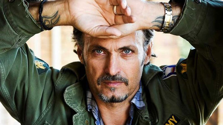 Σπύρος Πώρος: «Για έναν χρόνο ήμουν άστεγος, κοιμόμουν στον δρόμο»