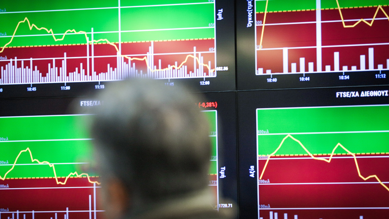 «Βουτιά» στο Χρηματιστήριο λόγω κορωνοϊού – Μεγάλη πτώση για τράπεζες και ΔΕΗ
