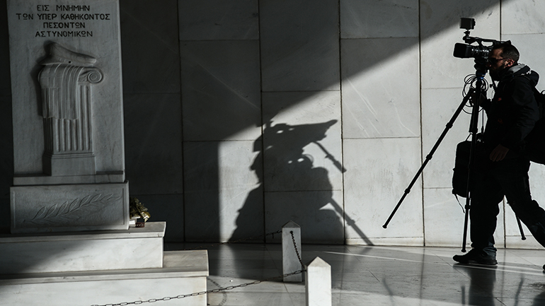 Προανακριτική Novartis: «Πόλεμος» διαρροών για την κατάθεση «Σαράφη»