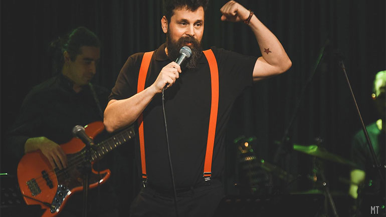 Ο Σπύρος Γραμμένος στον Σταυρό του Νότου