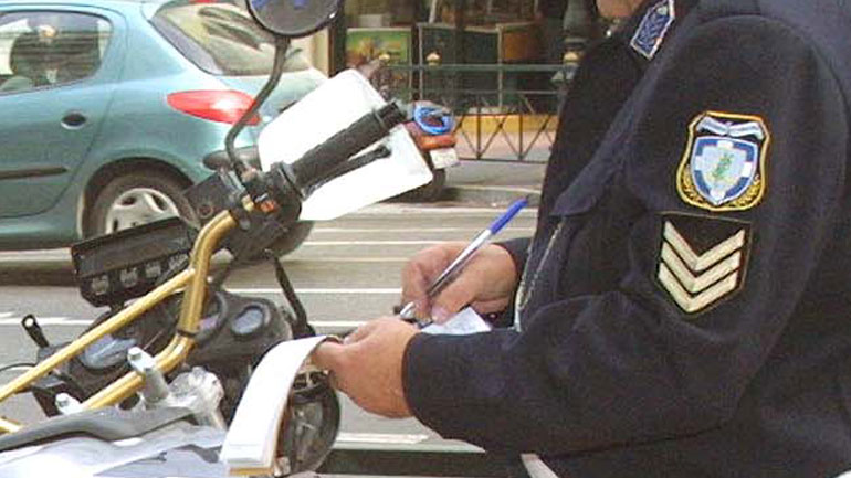 Οδηγός «έφαγε» 88 κλήσεις και ισχυρίστηκε πως δεν τις είδε