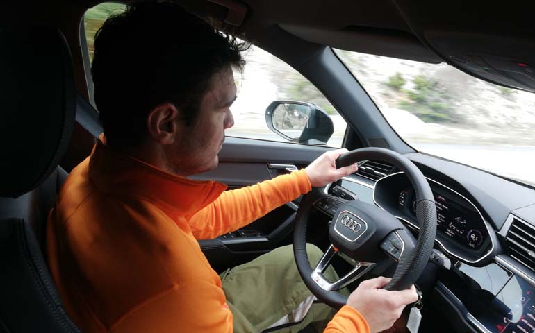 Κινείται γρήγορα, είναι απόλυτα σταθερό και ευθύβολο