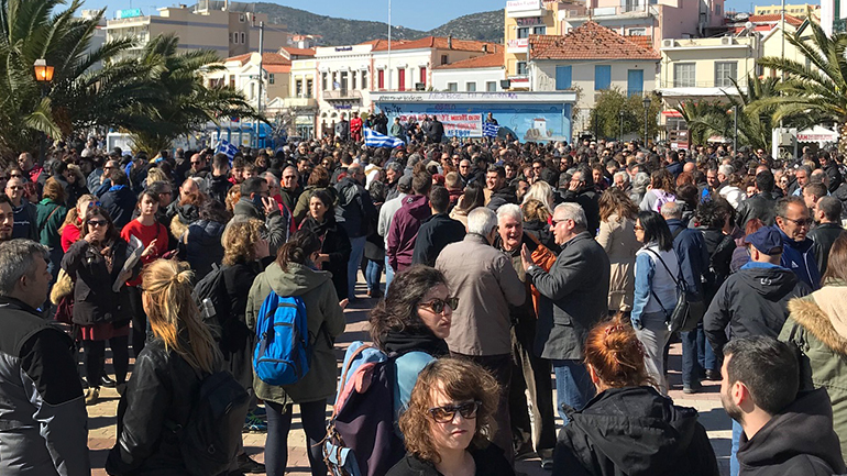 Όλοι οι κάτοικοι της Λέσβου στα μπλόκα