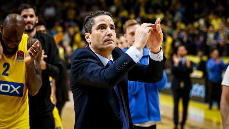 Σφαιρόπουλος: «Εάν δεν είσαι συγκεντρωμένος, ο Ολυμπιακός μπορεί να σε πληγώσει»