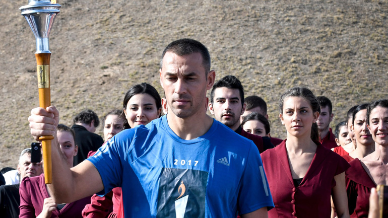 O Περικλής Ιακωβάκης πρεσβευτής του No Finish Line Athens 2020