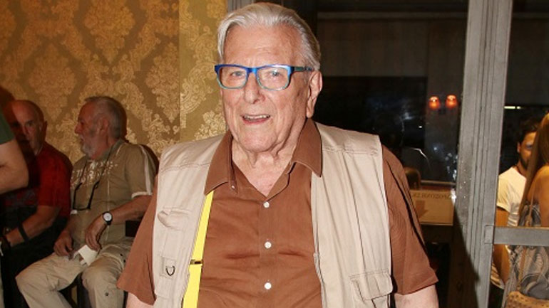 Το ΚΚΕ αποχαιρετά «το μεγάλο ηθοποιό Κώστα Βουτσά»