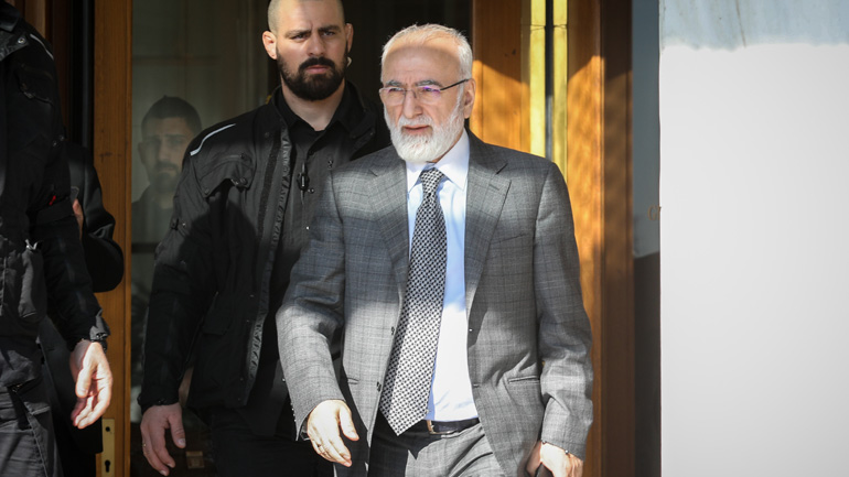 ΠΑΟΚ: «Τα πλοκάμια Μαρινάκη αγγίζουν πια όλους τους τομείς της χώρας»