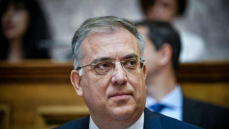 Τα προβλήματα του Άη Στράτη στη συνάντηση Θεοδωρικάκου με τη δήμαρχο του ακριτικού νησιού