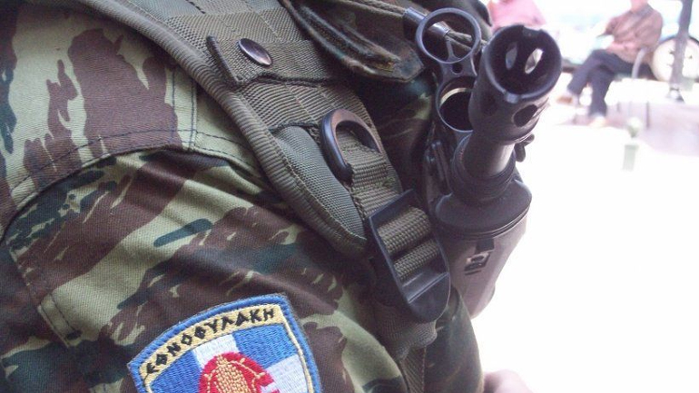 Εθνοφρουροί στη Χίο θέλησαν να παραδώσουν τα όπλα τους στην Ταξιαρχία