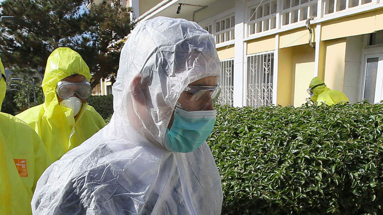 Ανακοινώθηκαν τα δύο πρώτα κρούσματα κορωνοϊού στο Πακιστάν