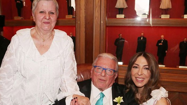 Νίτσα Σταματοπούλου: Ξέσπασε σε κλάματα on air η αδελφή του Κώστα Βουτσά