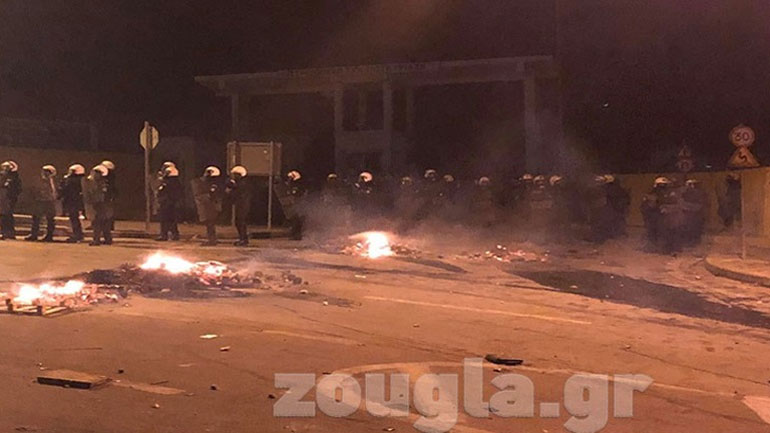 Έρευνα για τα γεγονότα σε Χίο και Λέσβο διέταξε το αρχηγείο της ΕΛ.ΑΣ.