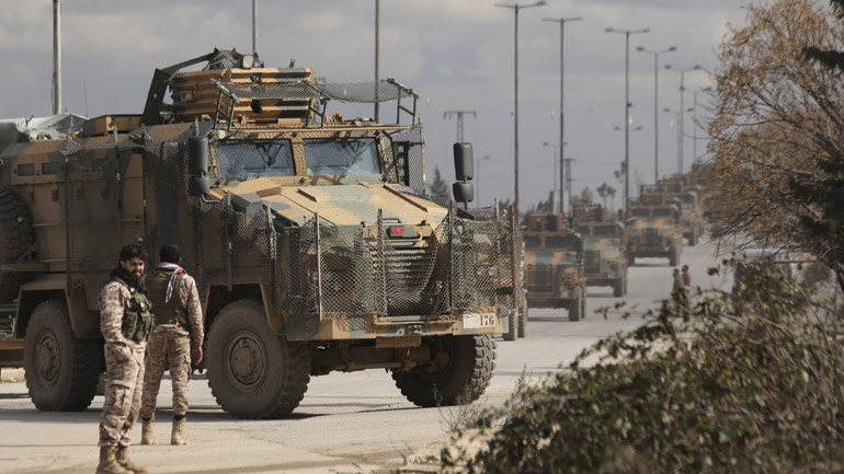 Νεκροί δύο Τούρκοι στρατιώτες σε αεροπορική επιδρομή στην Ιντλίμπ