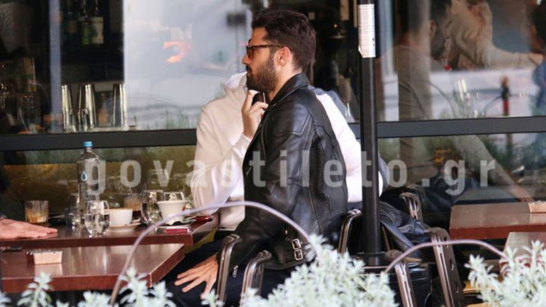 Κωνσταντίνος Αργυρός: Βόλτα στο κέντρο της Αθήνας