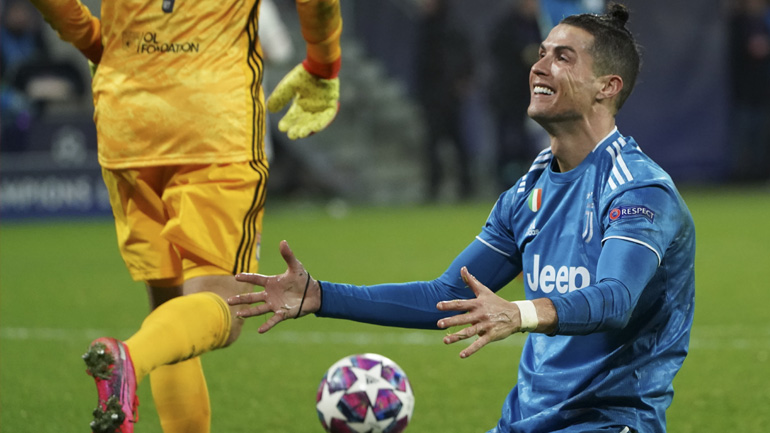 Ρονάλντο: «Θα προχωρήσουμε»