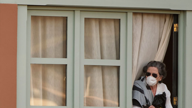 Νέα κρούσματα κορωνοϊού στην Ισπανία, ένα σε «σοβαρή» κατάσταση