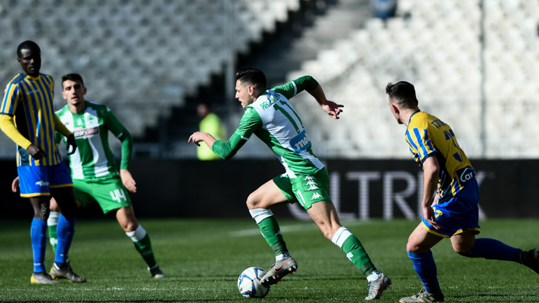 Super League: Πρόστιμο σε πέντε ΠΑΕ