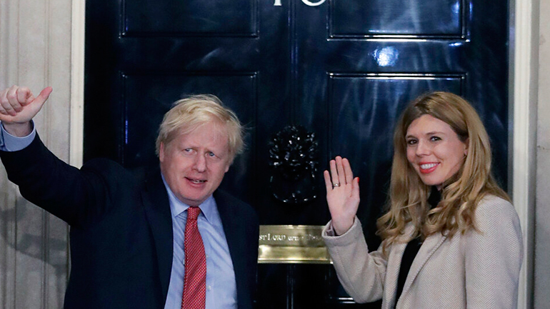 Βρετανία: Το πρώτο τους παιδί περιμένουν ο πρωθυπουργός Μπόρις Τζόνσον και η σύντροφός του Κάρι Σίμοντς 