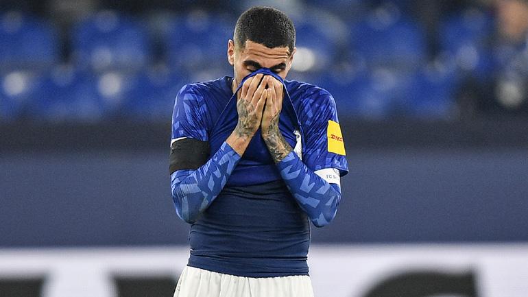 Εύκολο απόγευμα για την Κολωνία, 3-0 τη Σάλκε