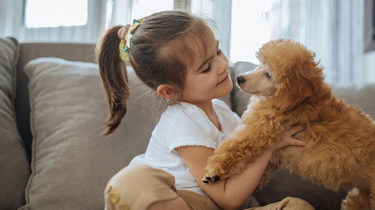 Αυτά είναι τα καλύτερα κατοικίδια ζώα για τα παιδιά!