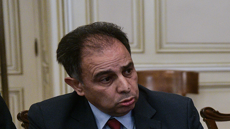 Να φύγουν αμέσως από το νησί οι 5.000 αιτούντες άσυλο ζητάει ο δήμαρχος Μυτιλήνης