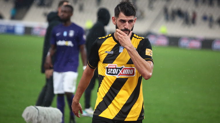 ΑΕΚ: Στην Πορτογαλία και σε δικό του γιατρό ο Ολιβέιρα