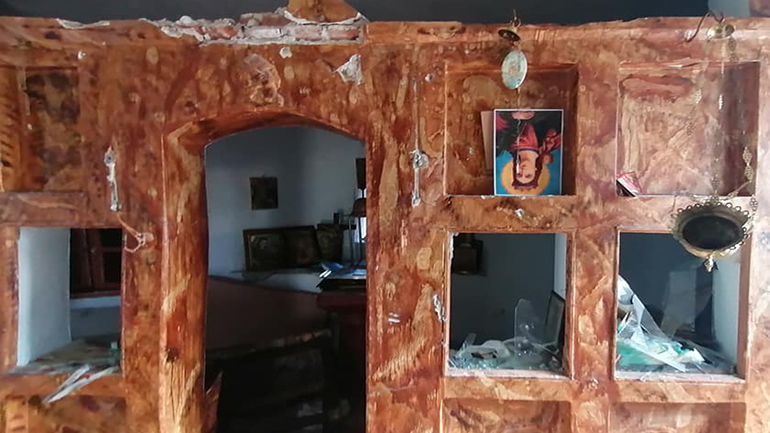 Βεβήλωσαν εκκλησάκι στη Μόρια