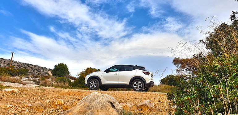 Τα SUV είναι για να ευχαριστιέσαι τις εκδρομές! (στη φωτό το τελευταίας γενιάς Nissan Juke) 