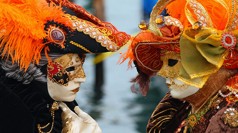 Covid-19: Η ευρωπαϊκή τουριστική βιομηχανία χάνει 1 δισεκ. τον μήνα λόγω της επιδημίας