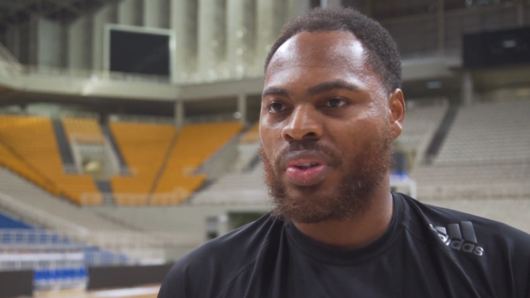 Αποκλειστικά στον ΟΠΑΠ: Τι λέει ο Ντεσόν Τόμας για το ντέρμπι με τον Ολυμπιακό