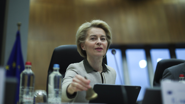Ούρσουλα φον ντερ Λάιεν: «Η πρόκληση που αντιμετωπίζει η Ελλάδα είναι και ευρωπαϊκή»