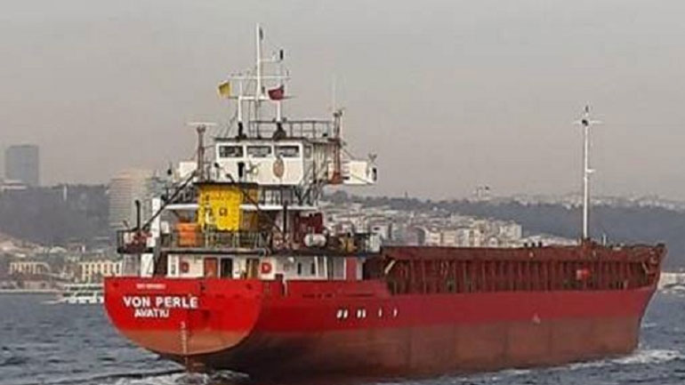 Αποκολλήθηκε το φορτηγό πλοίο «Von Perle», που είχε προσαράξει σε αμμώδη αβαθή στην Κω