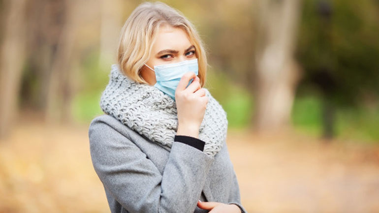 Πόσο προστατεύει η χειρουργική μάσκα από τον κορωνοϊό;