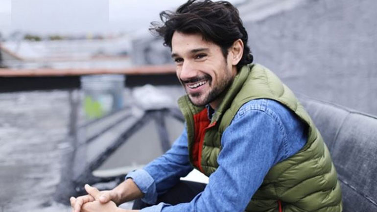 Ο Πάνος Βλάχος πρωταγωνιστεί σε σειρά του Netflix!