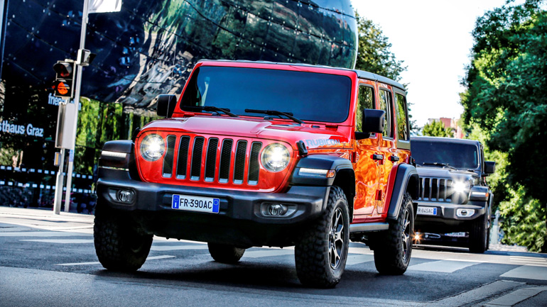 Τα νέα Jeep Wrangler και Gladiator φρενάρουν μόνα τους
