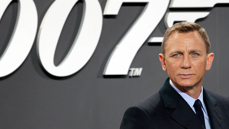 Αναβάλλεται για τον Νοέμβριο η παγκόσμια πρεμιέρα της νέας ταινίας του Τζέιμς Μποντ