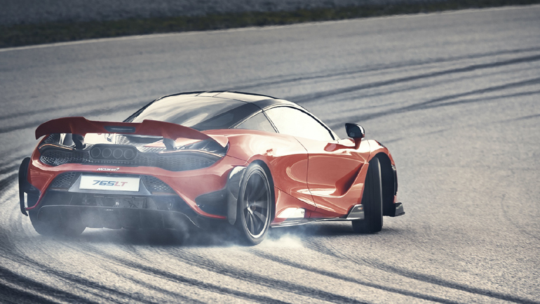 H McLaren 765LT δεν ισιώνει πουθενά