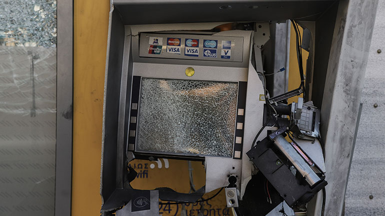 Θεσσαλονίκη: Νέα ανατίναξη ΑΤΜ – Ενεργοποιήθηκε το σύστημα αχρήστευσης τραπεζογραμματίων