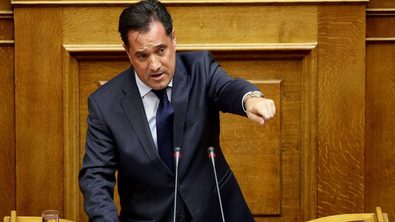 Koντρίτσες στην Ολομέλεια