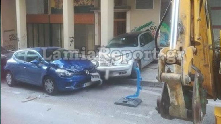 Λαμία: «Έφυγε» η τσάπα στην κατηφόρα και σκόρπισε τον πανικό