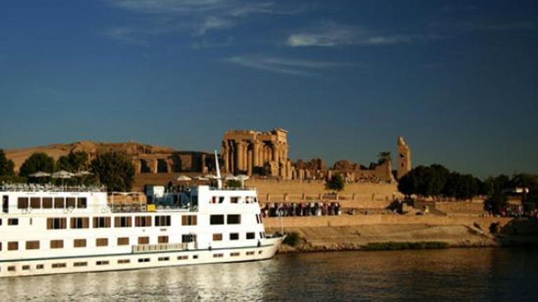 Ο κορωνοϊός χτύπησε και σε κρουαζιέρα στον Νείλο