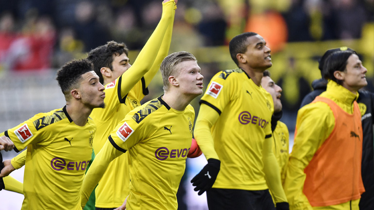 Γερμανία: Νίκησε (2-1) την Γκλάντμπαχ και ανέβηκε στη δεύτερη θέση η Ντόρτμουντ