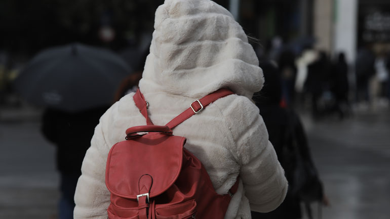 Υπάρχει αφυδάτωση κατά την έκθεση σε κρύο; – Τι διαπιστώνει ερευνητής του Πανεπιστημίου Θεσσαλίας