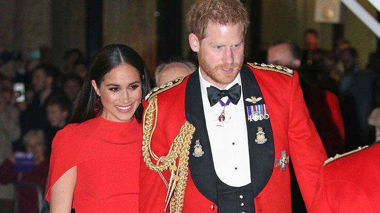 Εκθαμβωτική η Meghan Markle στο πλευρό του πρίγκιπα Harry