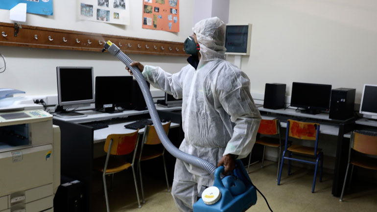 Κορωνοϊός: Ποια σχολεία θα είναι κλειστά τη Δευτέρα