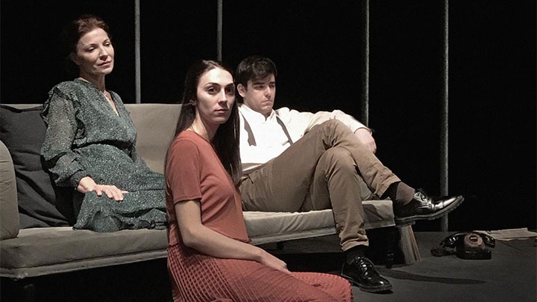 Πρεμιέρα για το έργο «Γυάλινος Κόσμος» στο ΔΗ.ΠΕ.ΘΕ. Καβάλας